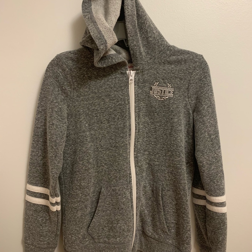 Sweater for girls, size 8.